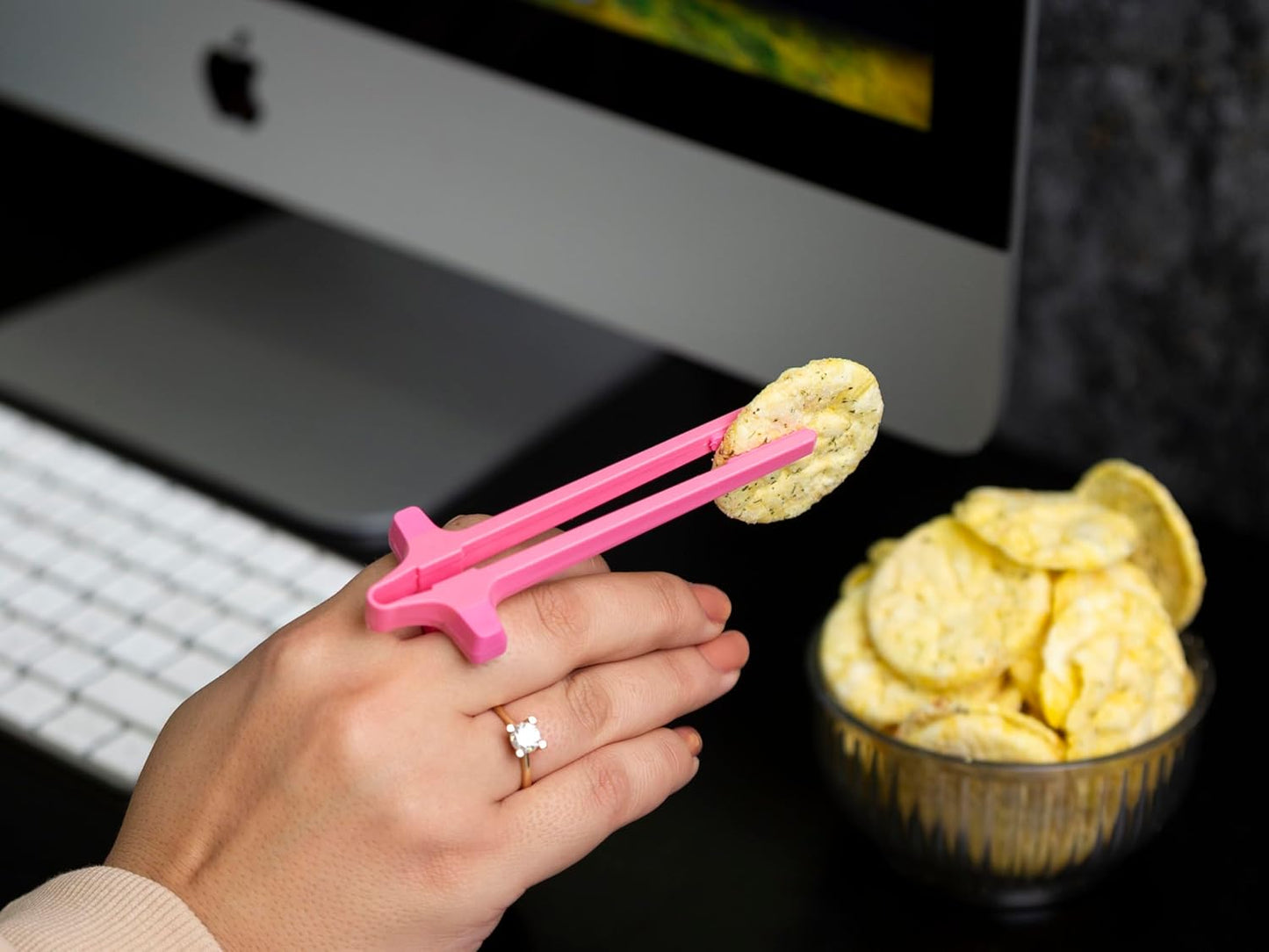 SnapSnack-Snack tongs(4 pcs)+(4 pcs for free!)
